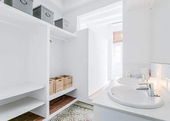 Exquisite&historic Flat With Rooftop Apartamento *