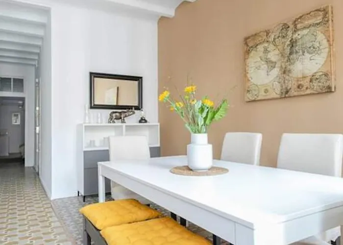 Exquisite&historic Flat With Rooftop Barcelona