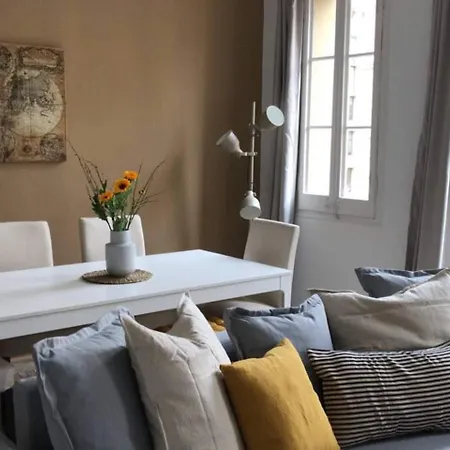 Exquisite&historic Flat With Rooftop Apartmán Barcelona